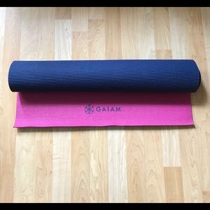 Gaiam Dual Color Yoga Mat
